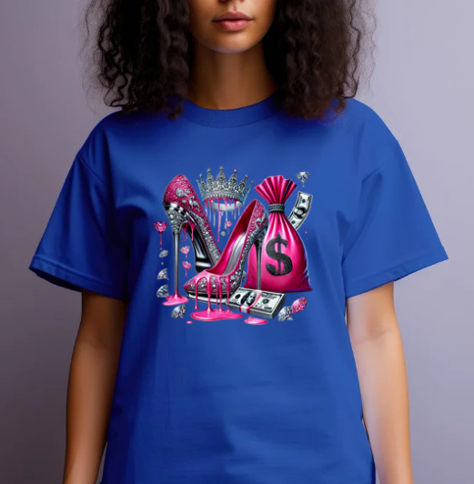 High heals and money T-Shirt